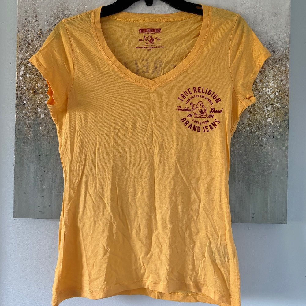🇺🇸 True Religion T-Shirt (NWOT)